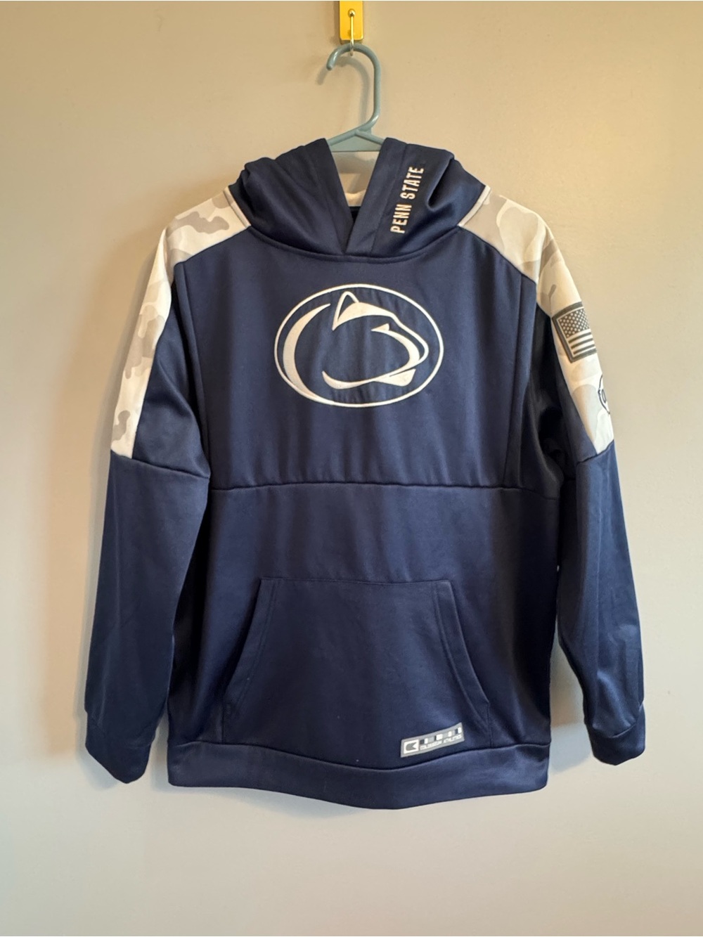 Penn State Nittany Lions Youth XL Colosseum Camo OHT Hoodie Navy
